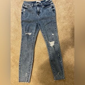 Judy Blue Size 9 distressed skinny high rise jeans